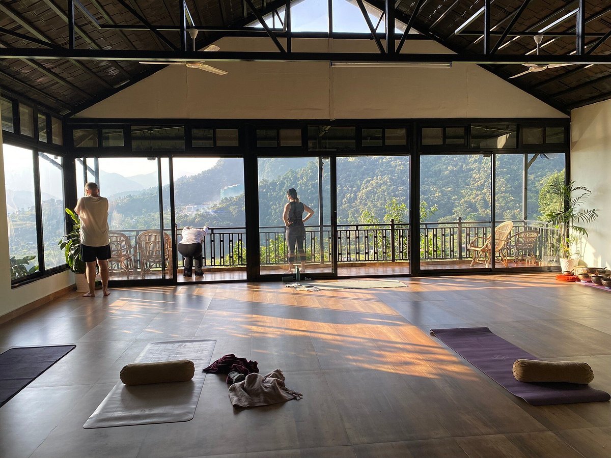 5-Day Yoga, Ayurveda & Sound Healing Retreat in Pokhara - Green Hills Yoga Retreat Pokhara photo 2